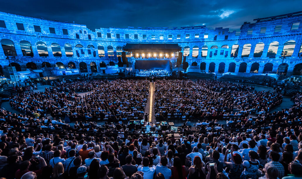 pula-arena-live-music-experience